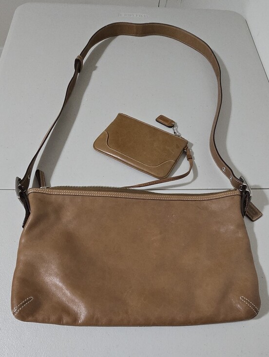 Coach Handbags - Vintage Coach Brown Smooth Soft Leather Crossbody Bag - Tan Interior